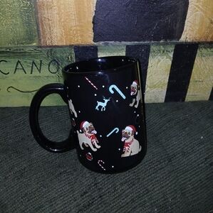 LoveTheNostalgia Black Mug with Festive Pug Design